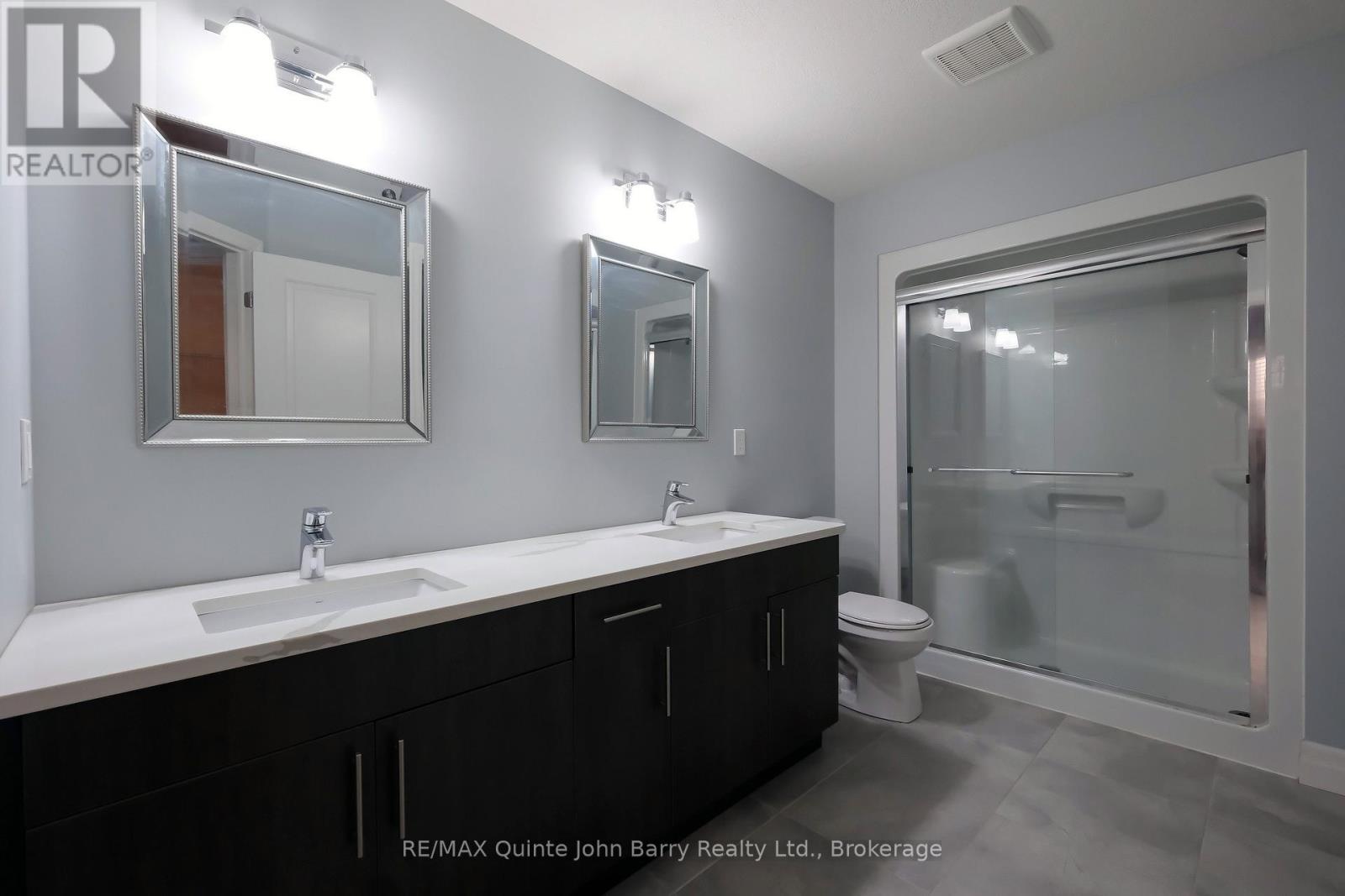 22 GRANBY COURT - 28