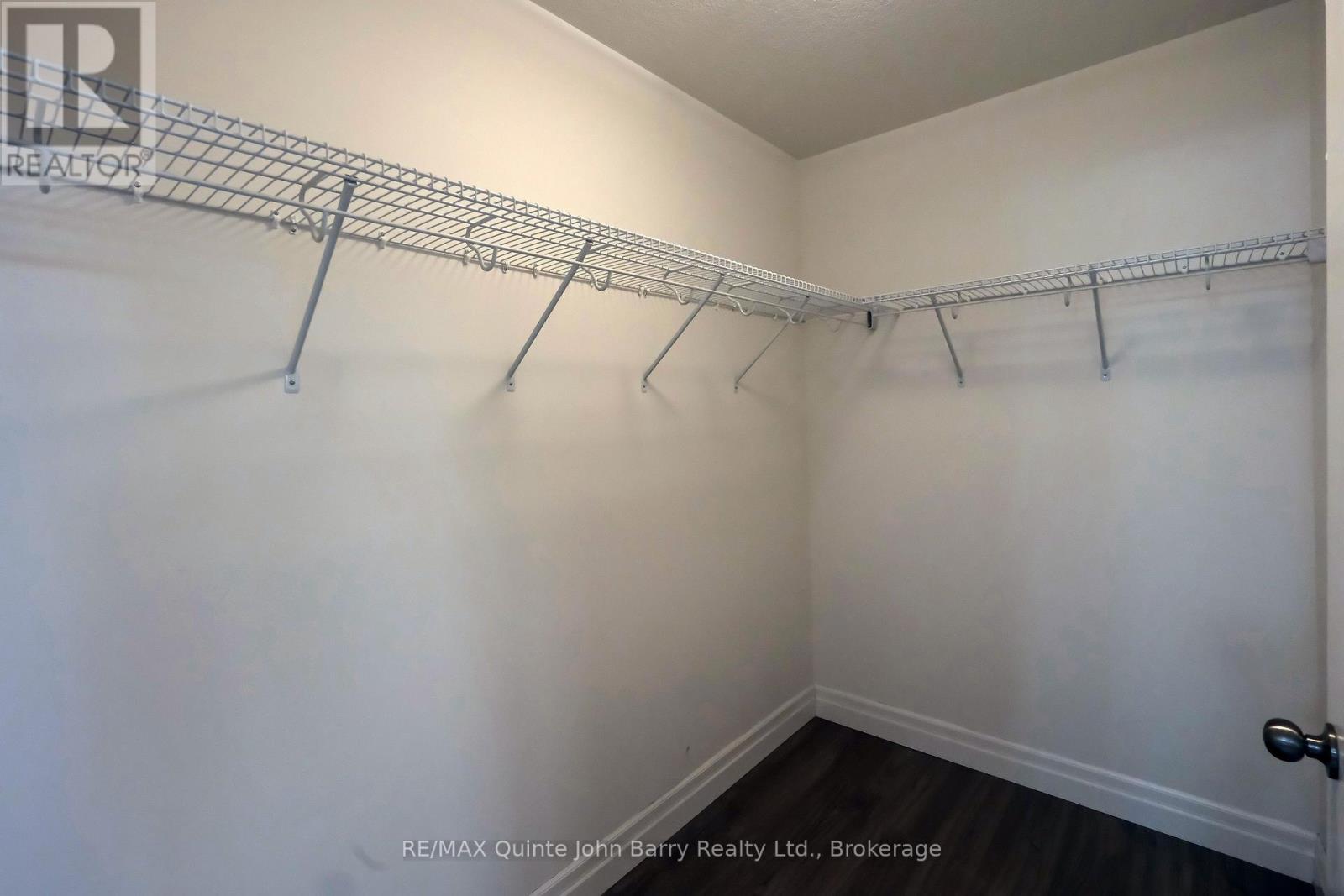 22 GRANBY COURT - 29