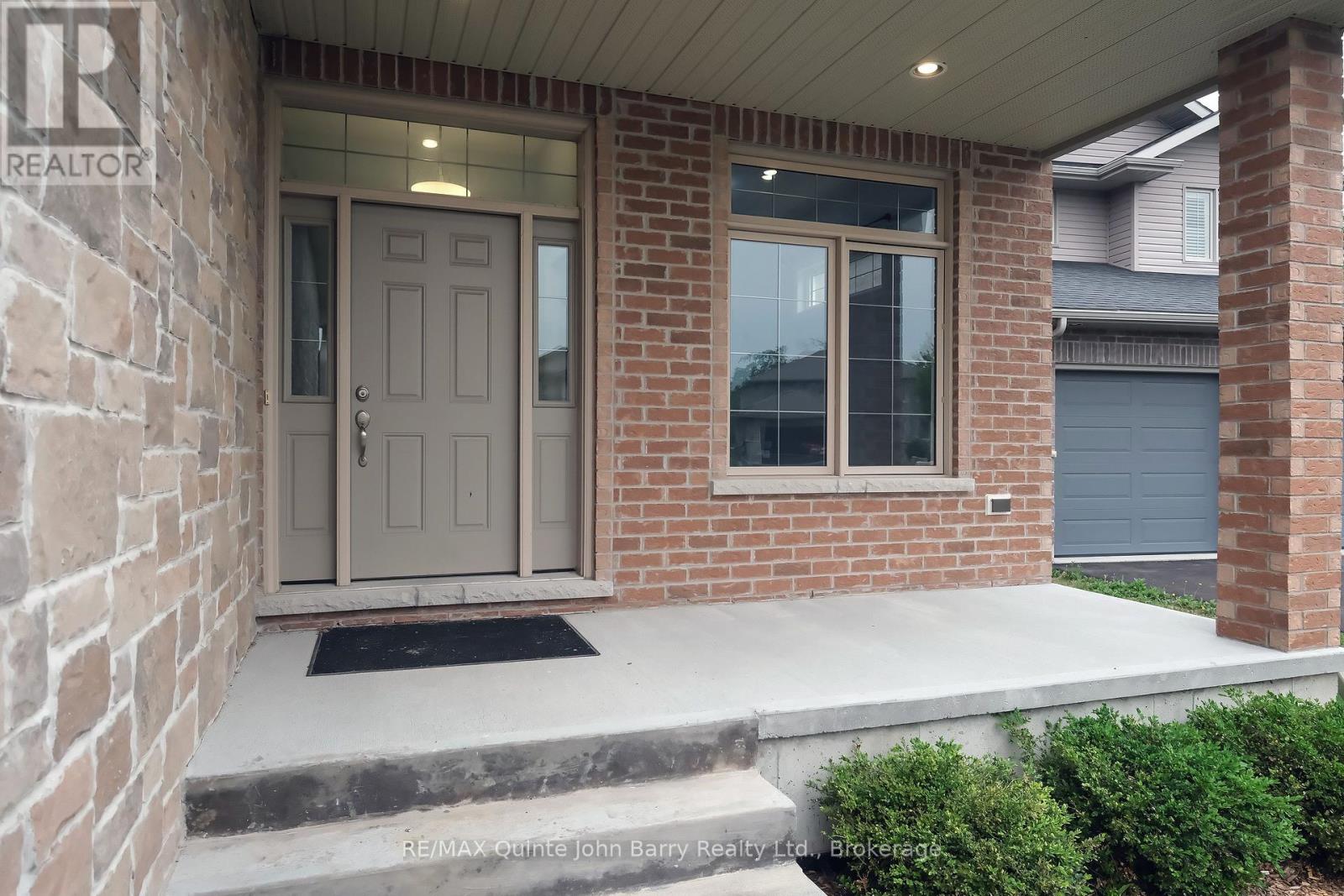 22 GRANBY COURT - 3