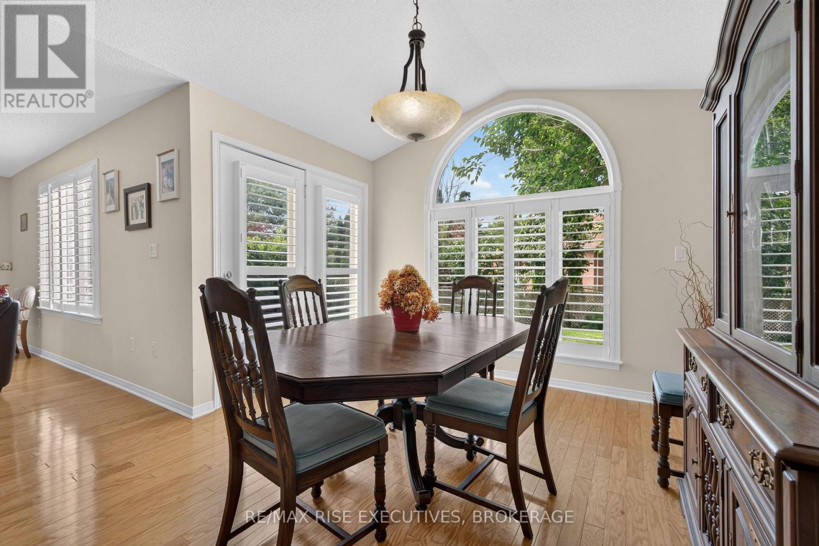 956 RINGSTEAD STREET - 11