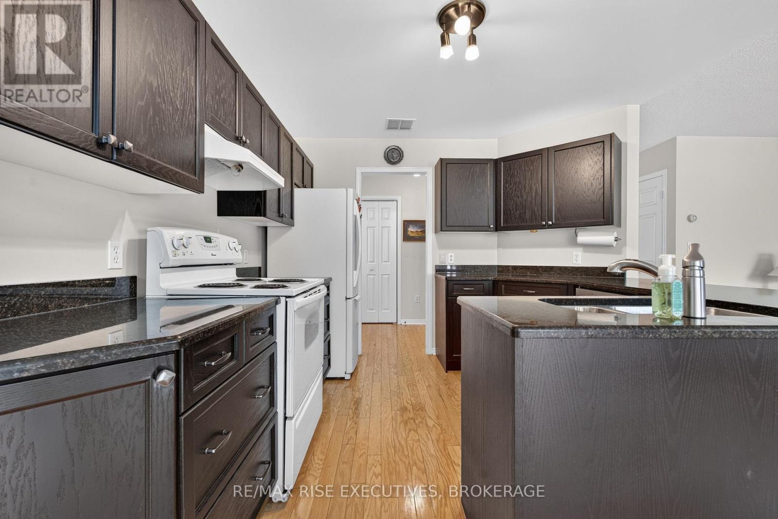 956 RINGSTEAD STREET - 15