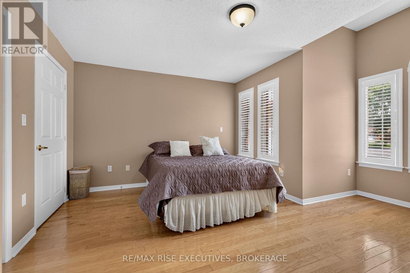 956 RINGSTEAD STREET - 18