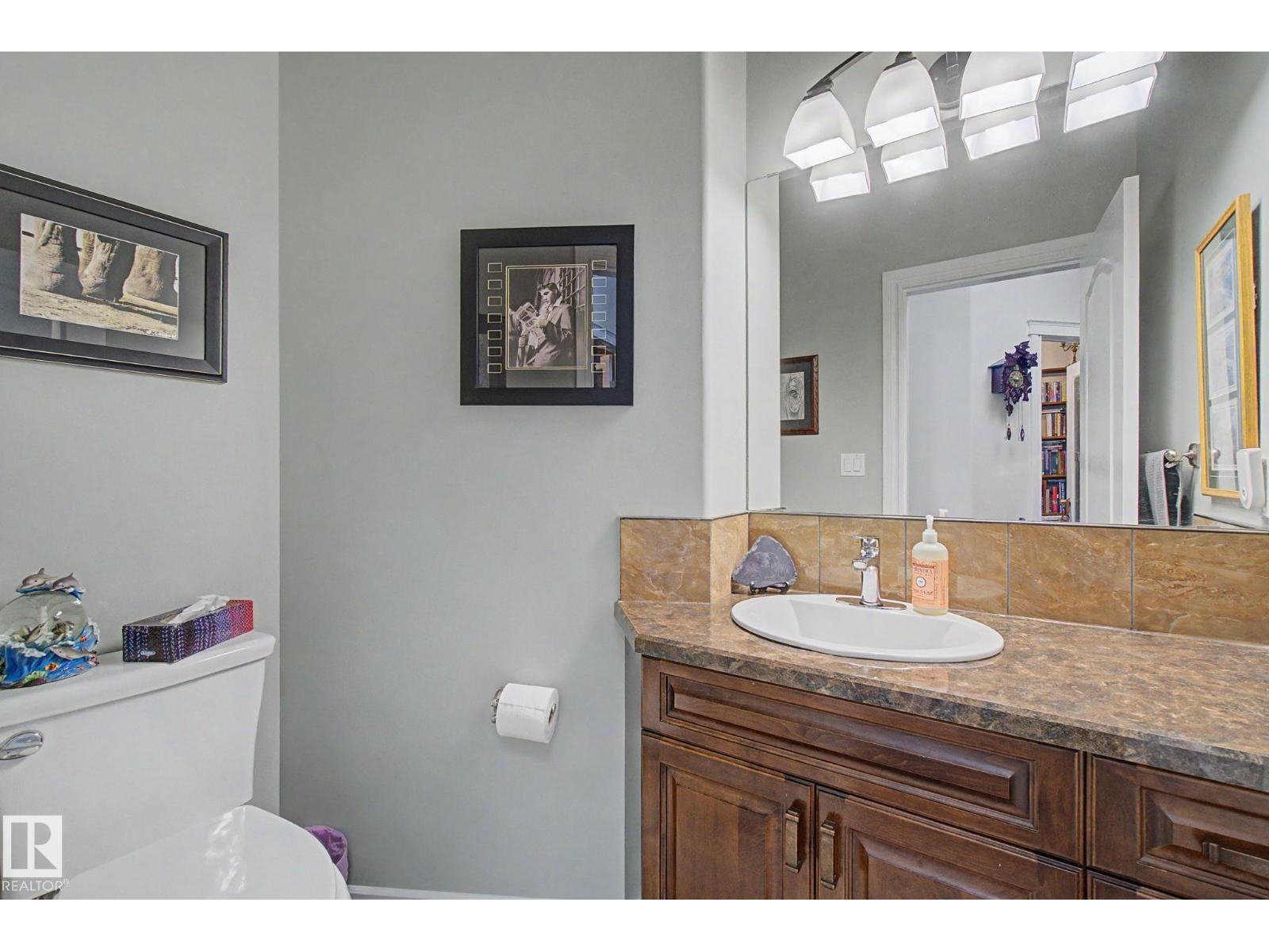 2012 PARKLAND DR - 31