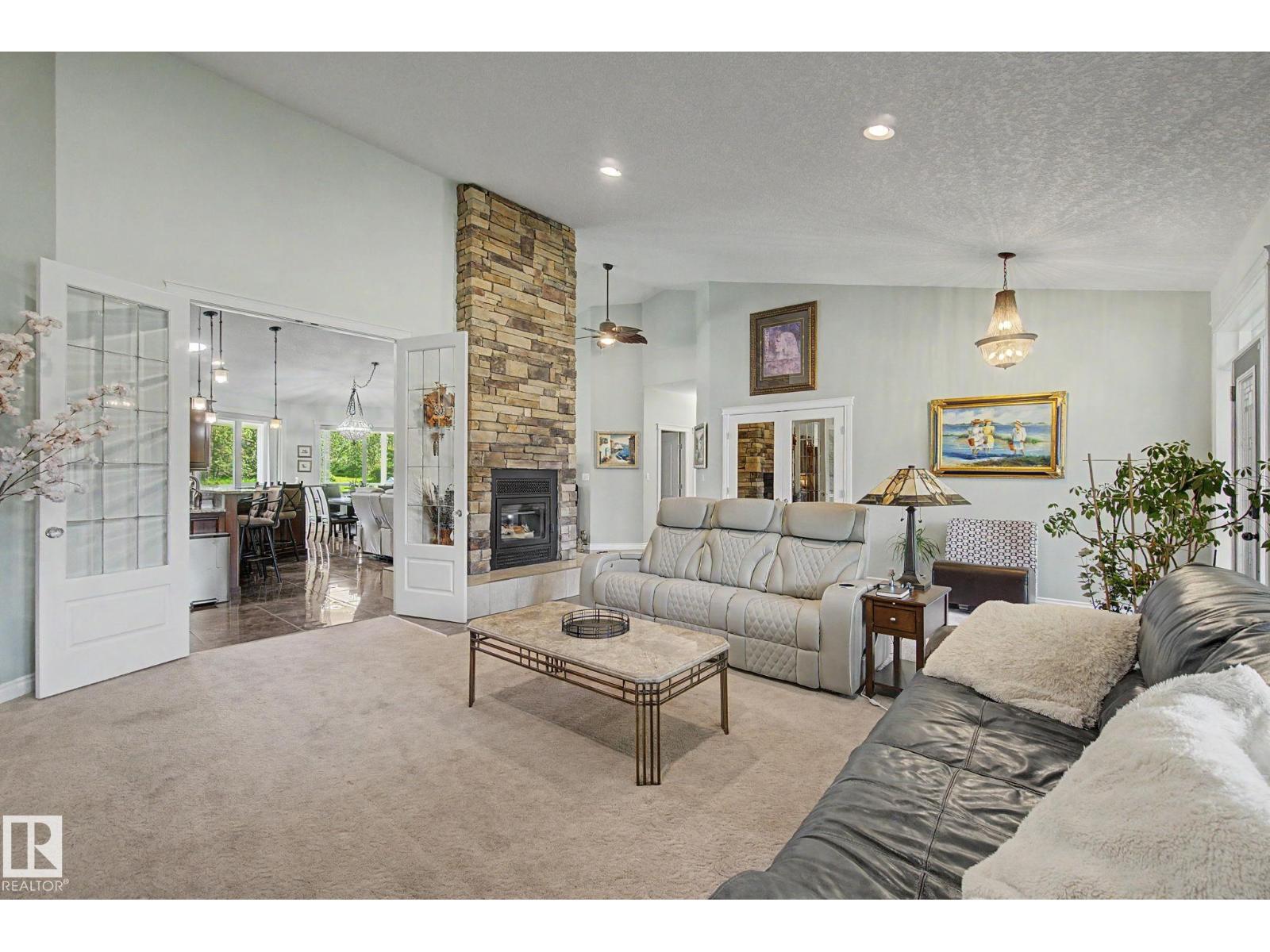 2012 PARKLAND DR - 11