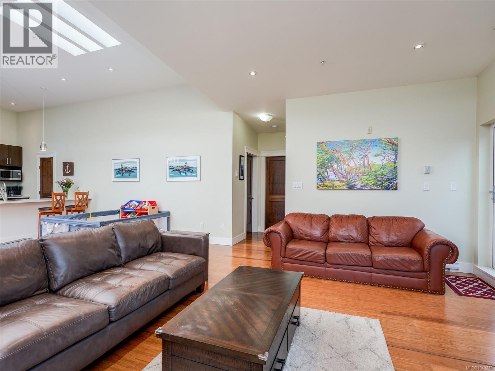 #302 6981 East Saanich Rd - 13