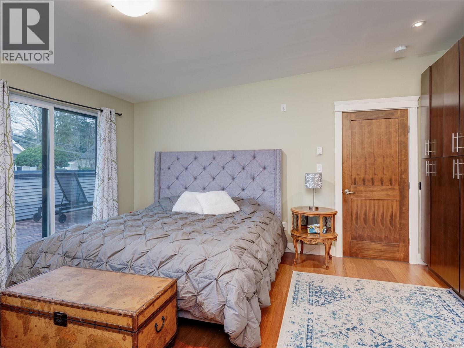 #302 6981 East Saanich Rd - 30