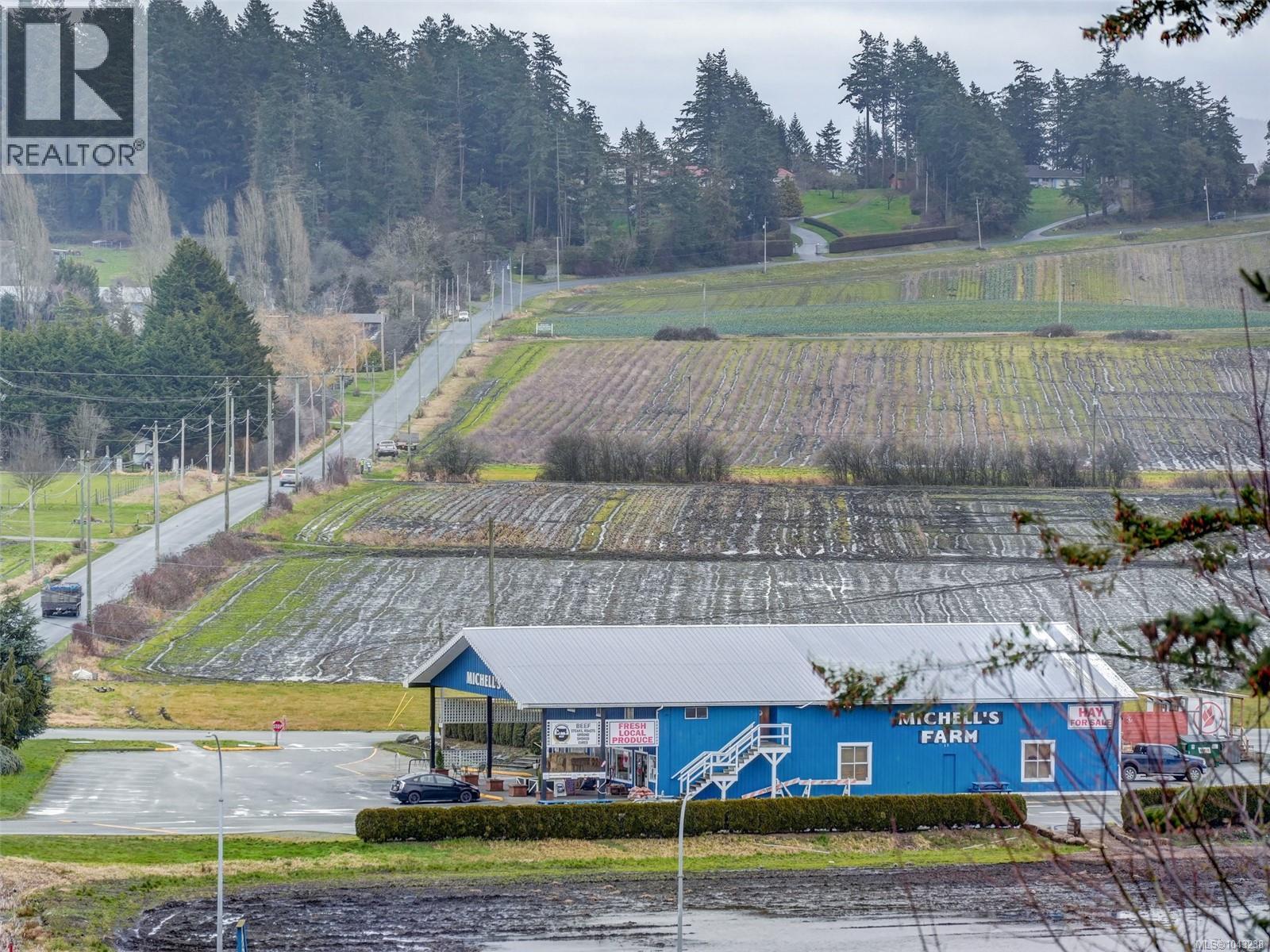 #302 6981 East Saanich Rd - 42