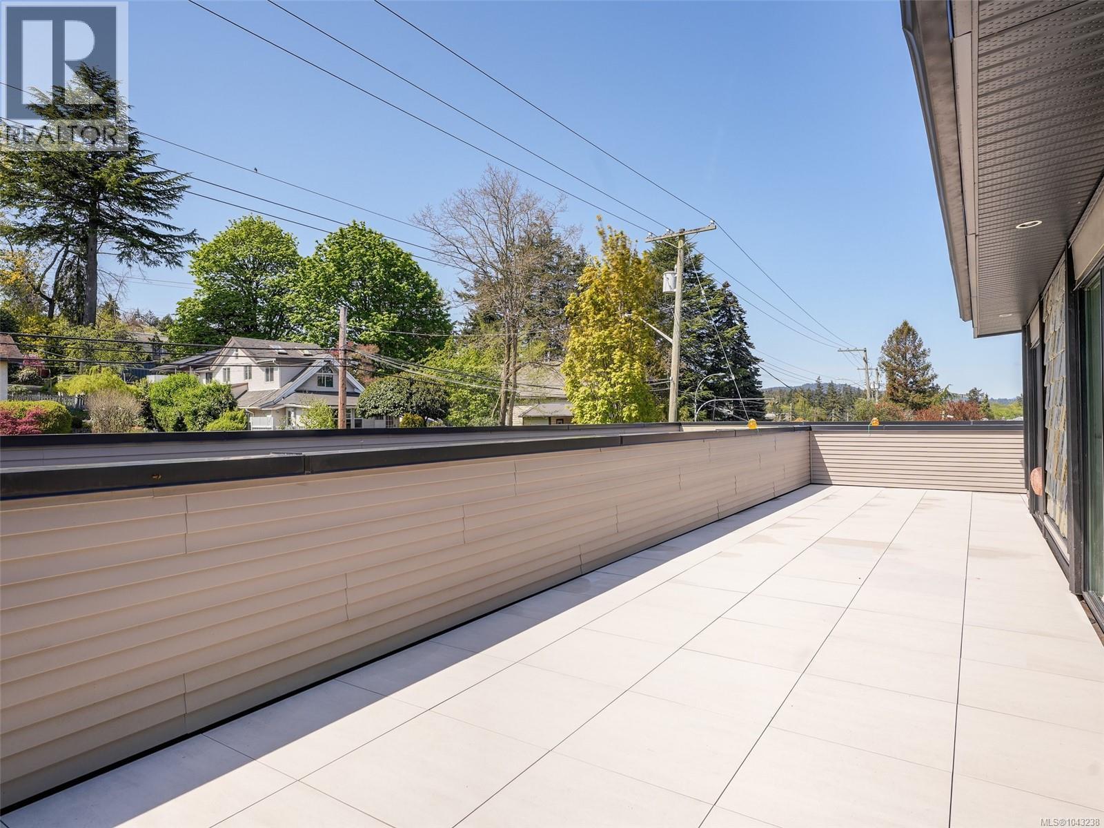 #302 6981 East Saanich Rd - 56