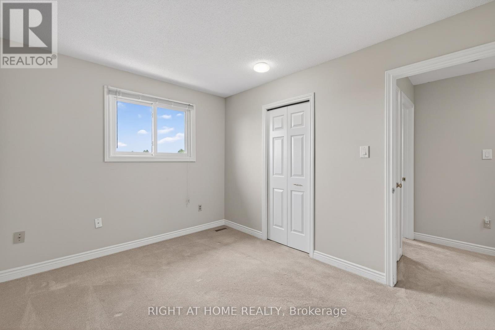 #14 308 CONWAY DRIVE - 33