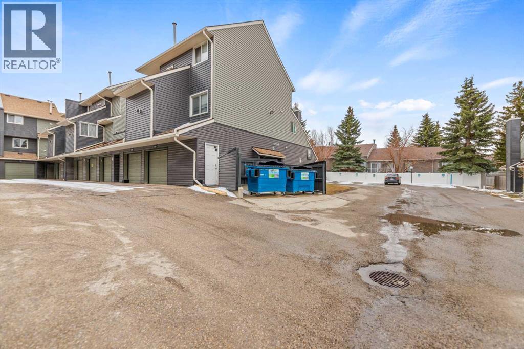 #129 46 Glamis Green SW - 28
