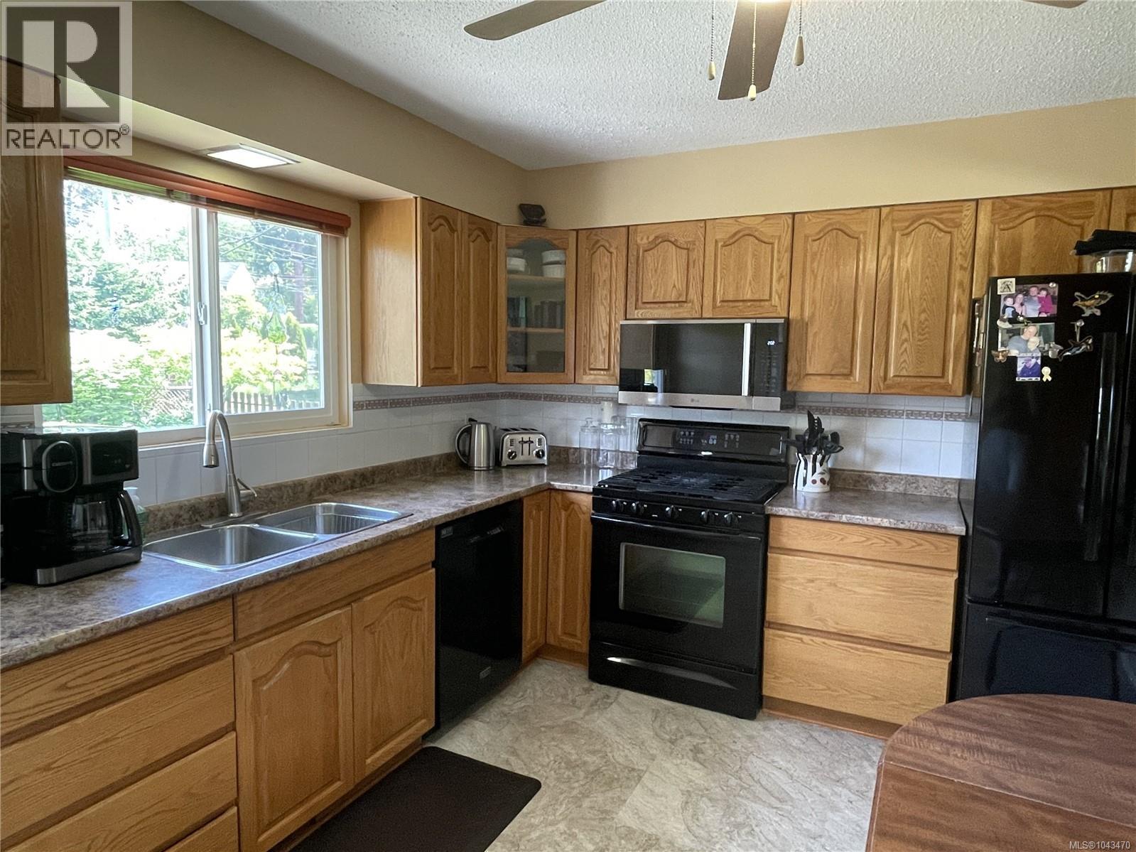 2617 10th Ave - 6