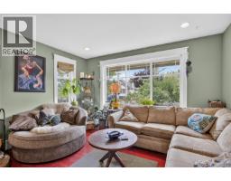 2792 Derwent Ave — photo 4