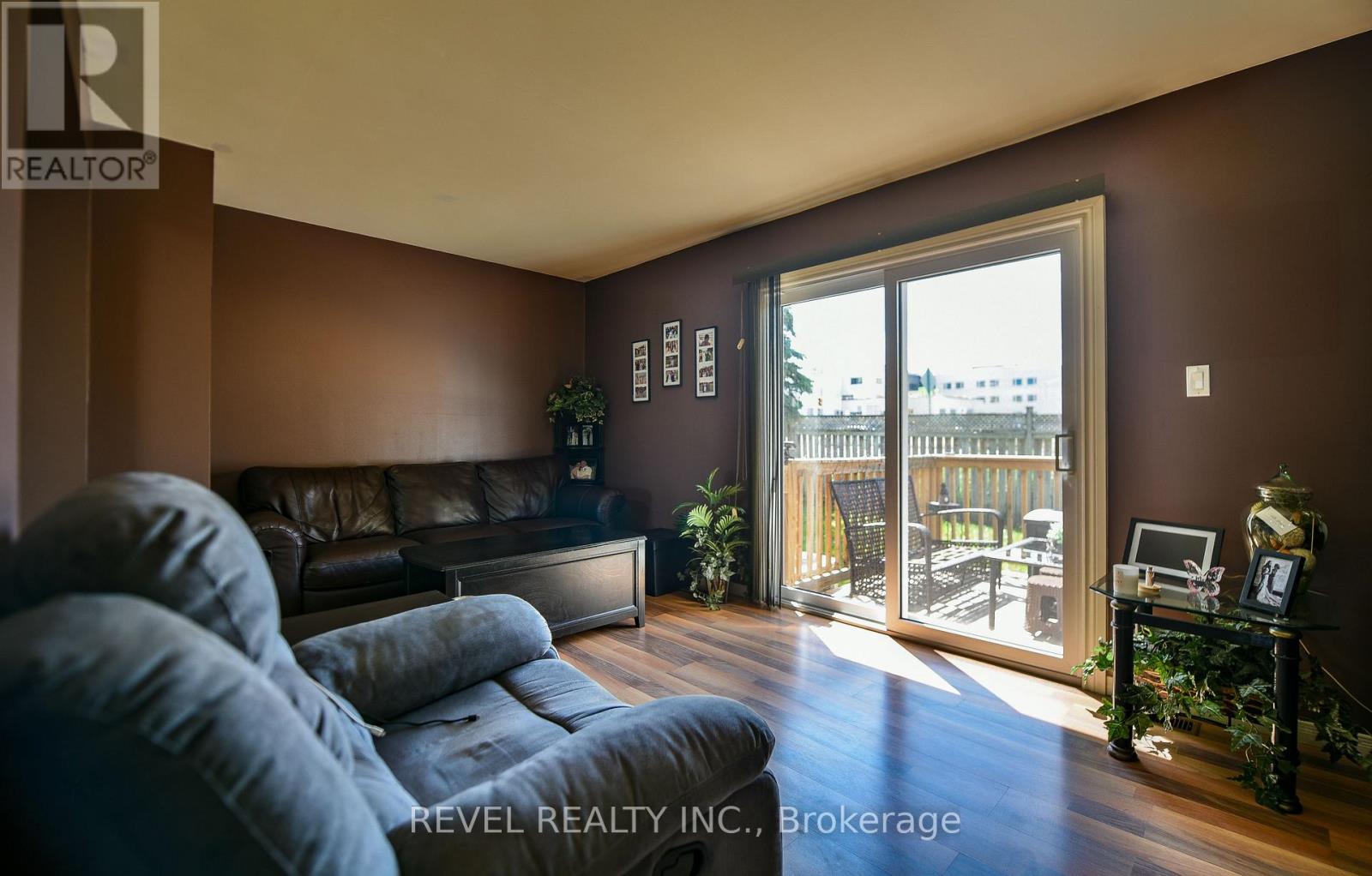 #3 537 COLLEGE STREET - Image 12