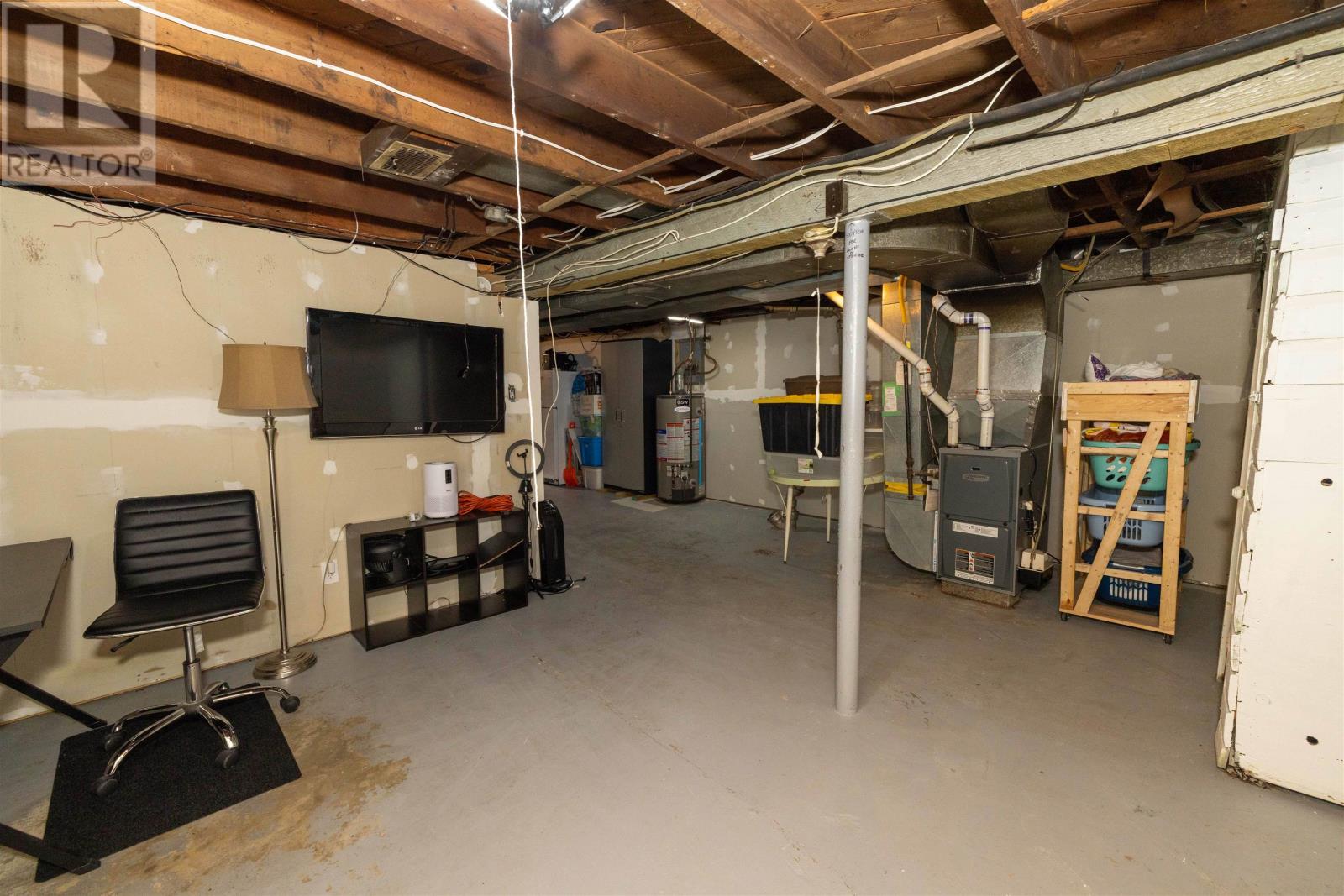 825 Alberta ST - 14