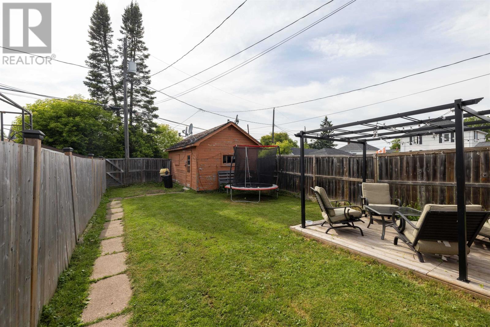 825 Alberta ST - 18