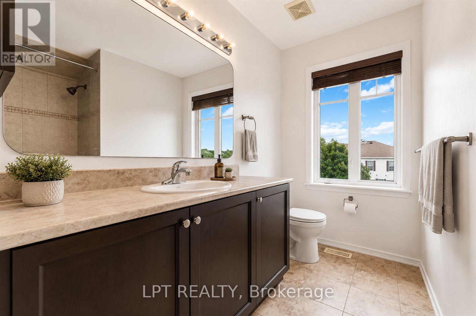 Condos for Rent in Ottawa – 136 CALAVERAS AVENUE, Ottawa – By Peter Sagos - Image 9
