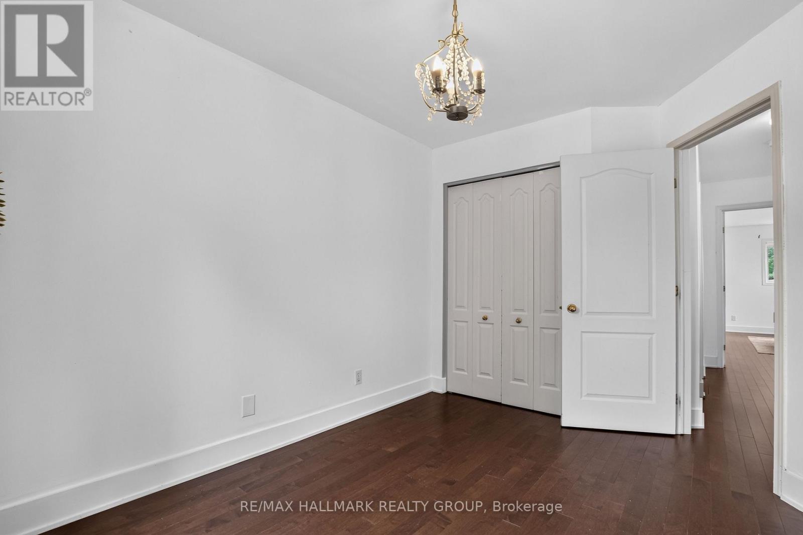 23 WHITEGATE CRESCENT - 33
