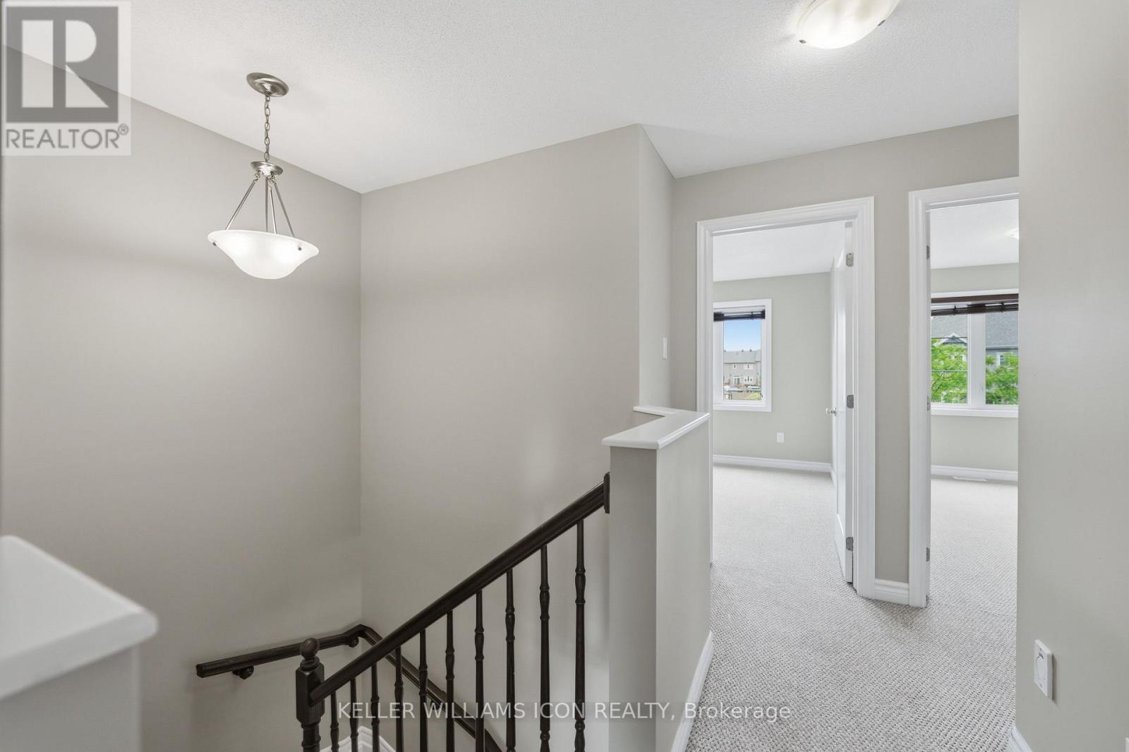 948 KILBIRNIE DRIVE - 28