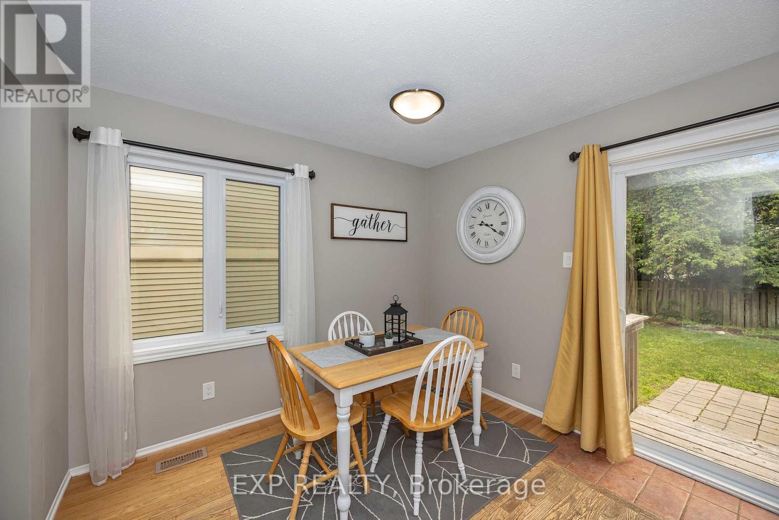 13 SHEARER CRESCENT - 11