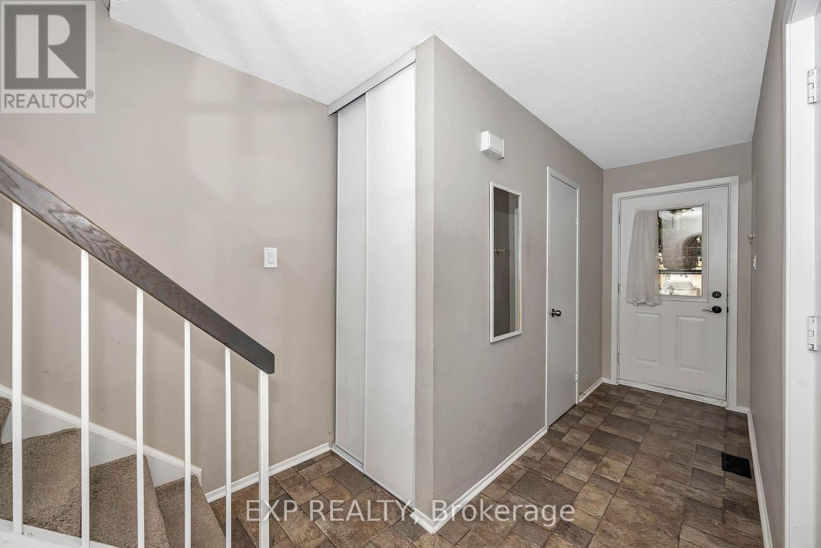 13 SHEARER CRESCENT - 6