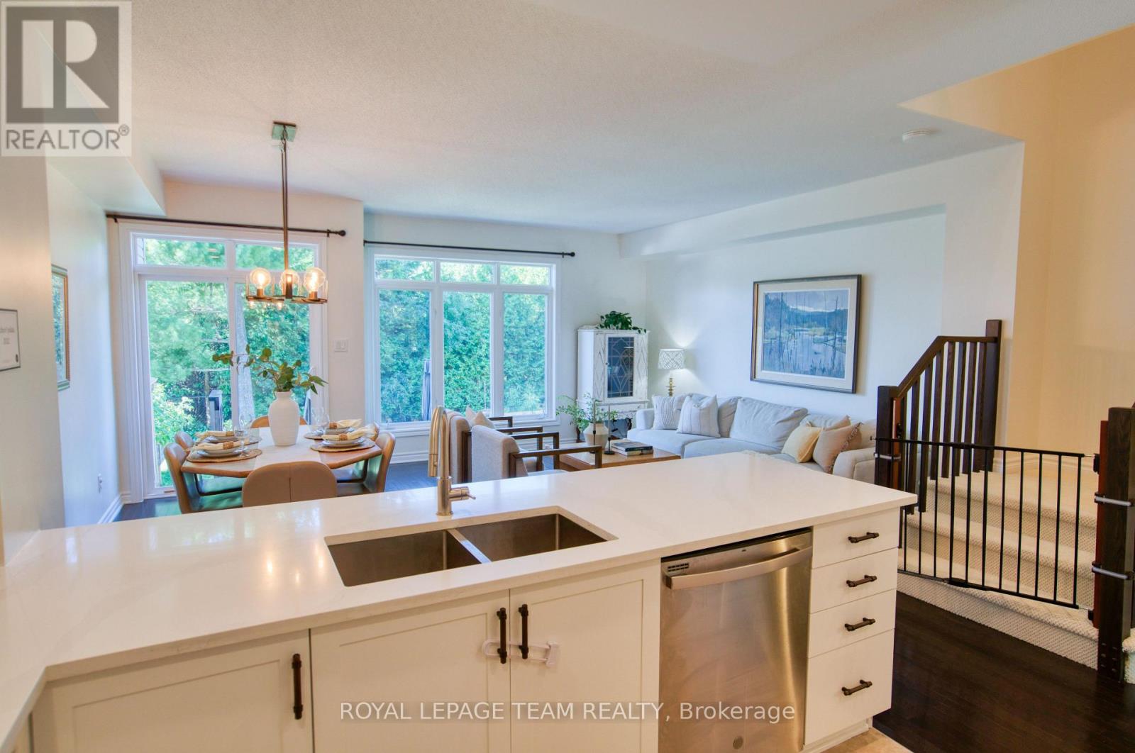 485 FOXHALL WAY - 11