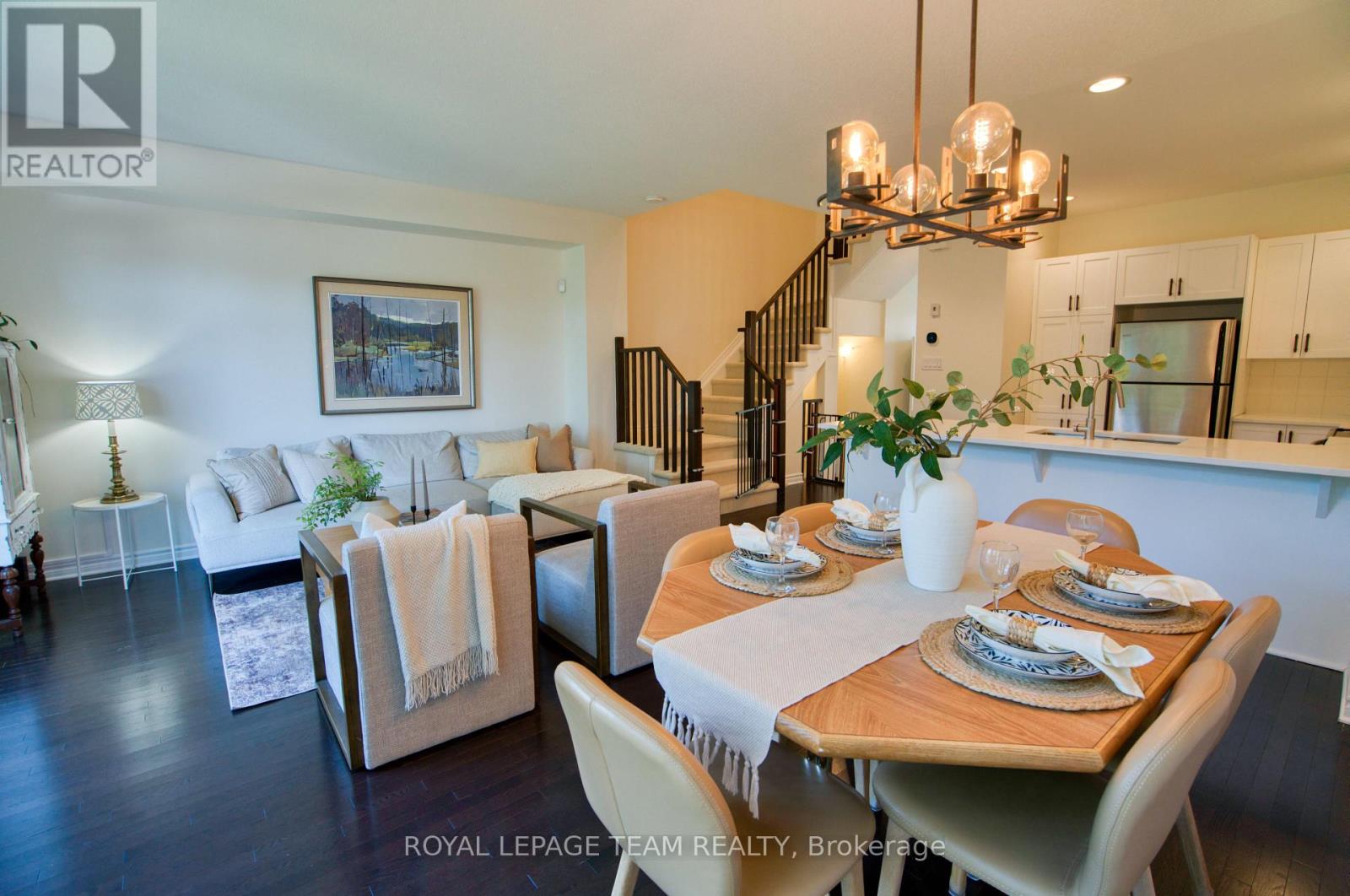485 FOXHALL WAY - 18