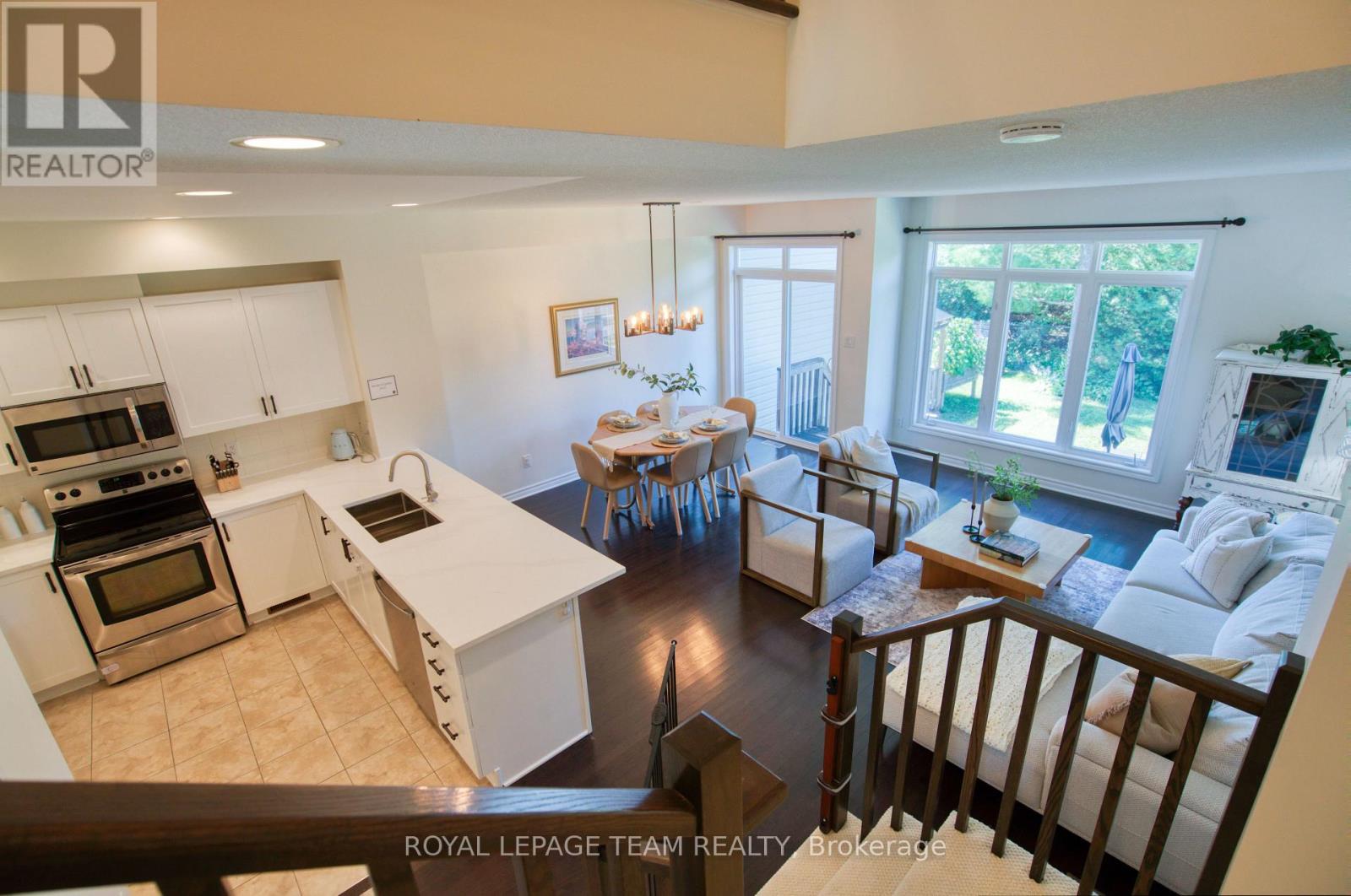 485 FOXHALL WAY - 20