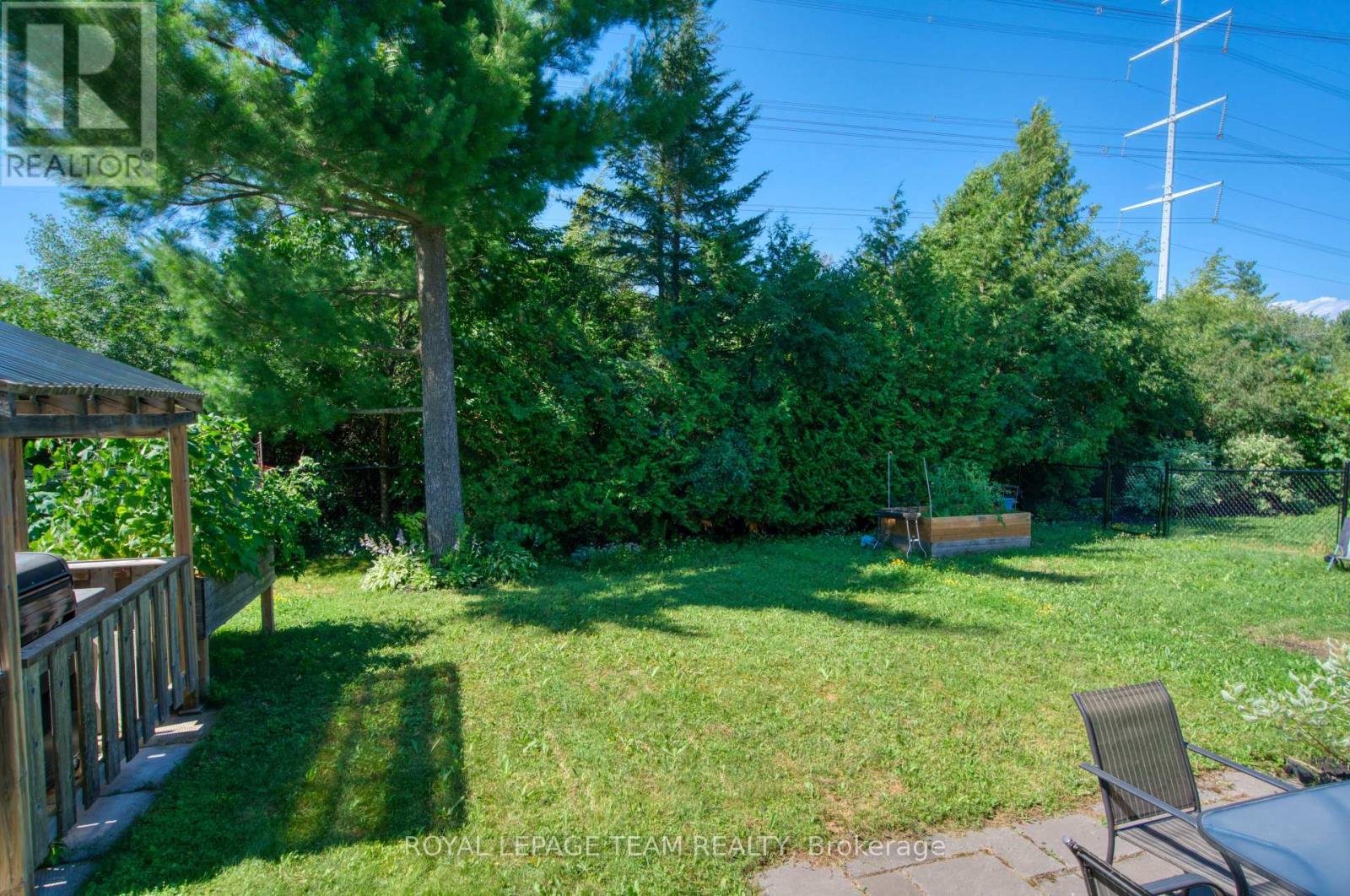 485 FOXHALL WAY - 44