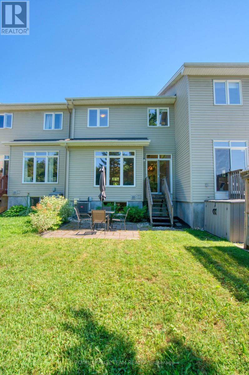 485 FOXHALL WAY - 45