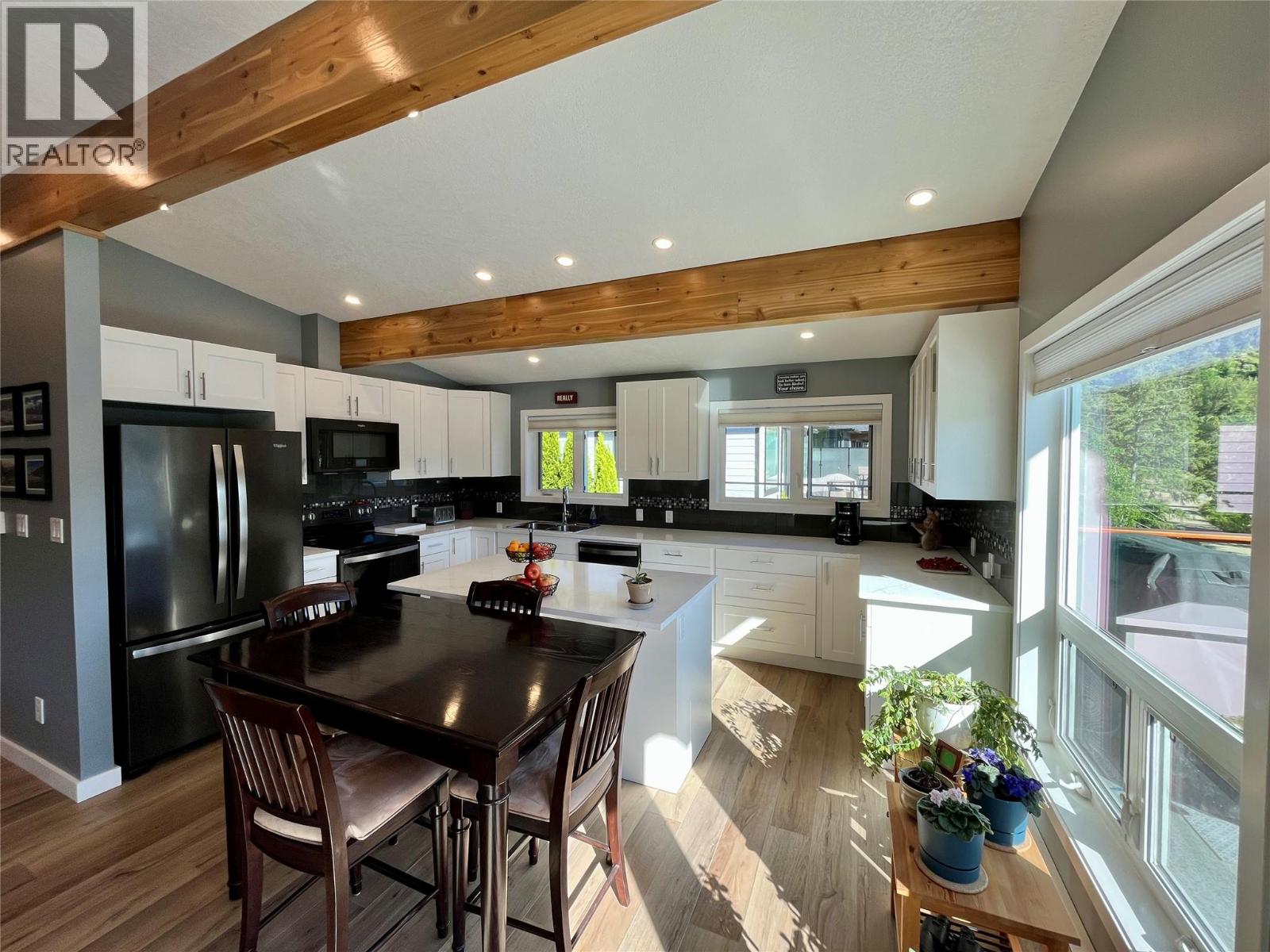 417 Old Spallumcheen Road - 18