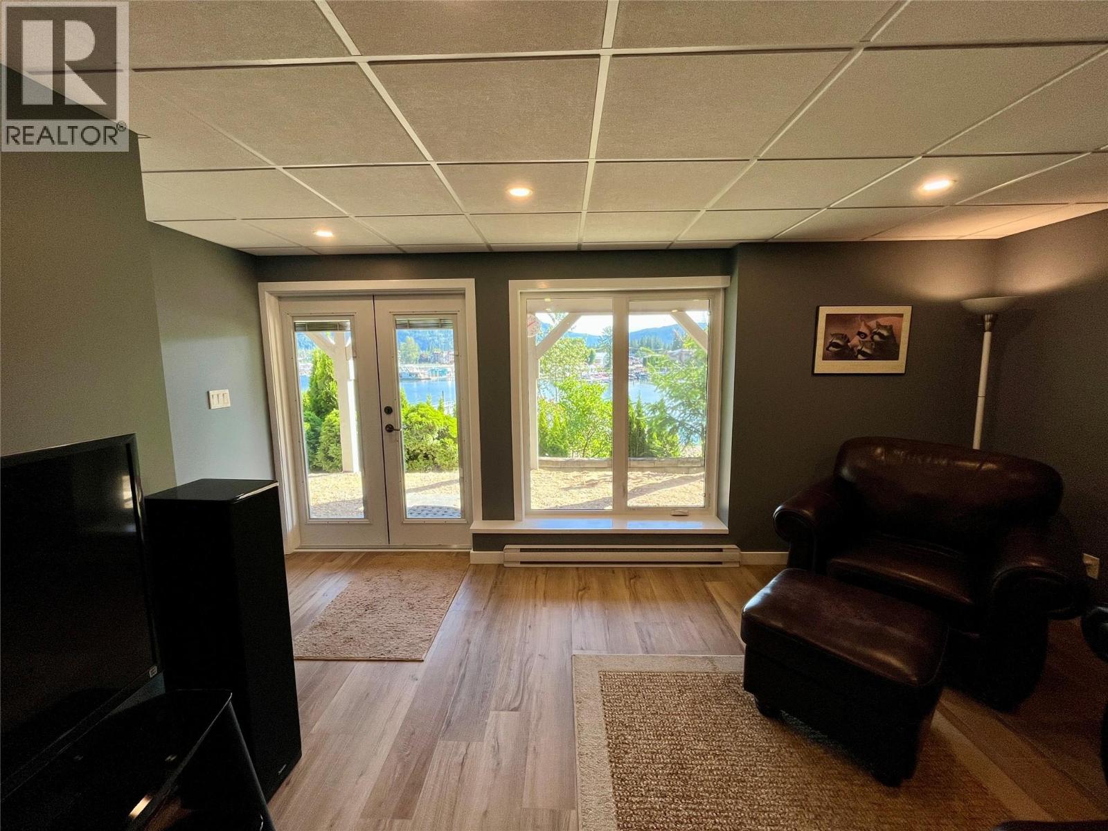 417 Old Spallumcheen Road - 44