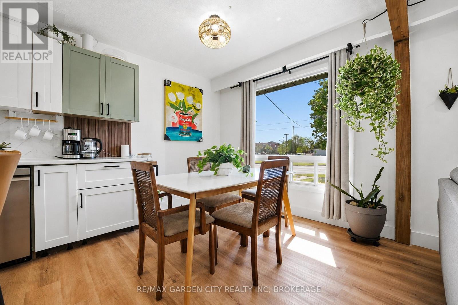 424 VINE STREET - 10