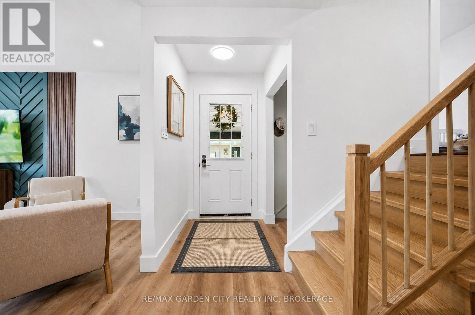424 VINE STREET - 11