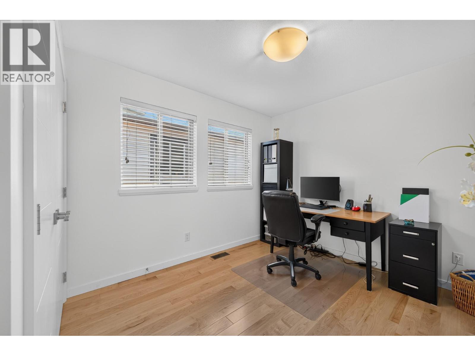 #117 1850 HUGH ALLAN Drive - 14