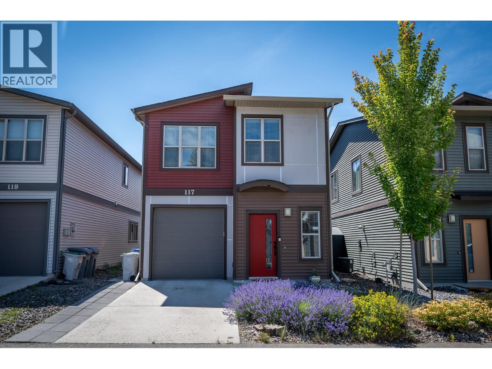 #117 1850 HUGH ALLAN Drive - 1