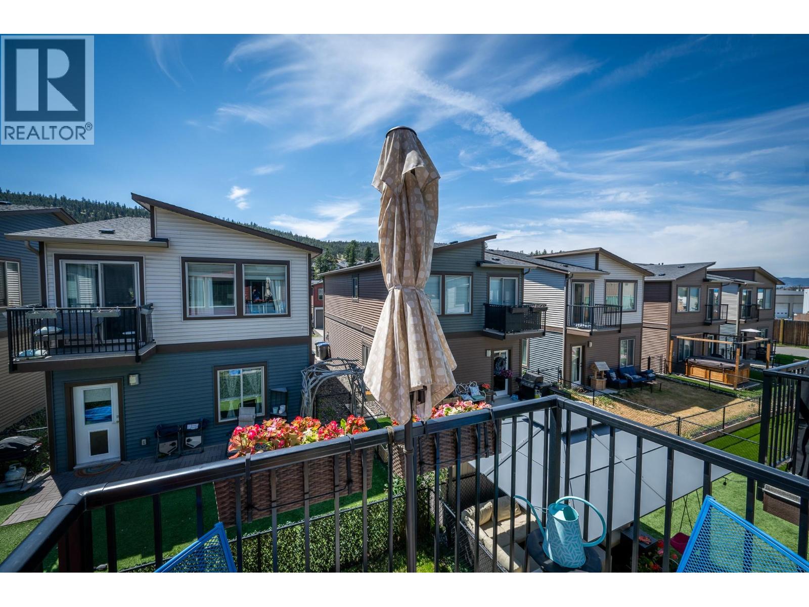 #117 1850 HUGH ALLAN Drive - 16
