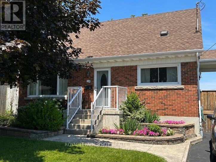129 BROKER DRIVE - 1