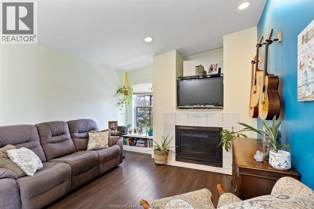 4165 TECUMSEH ROAD East - 23