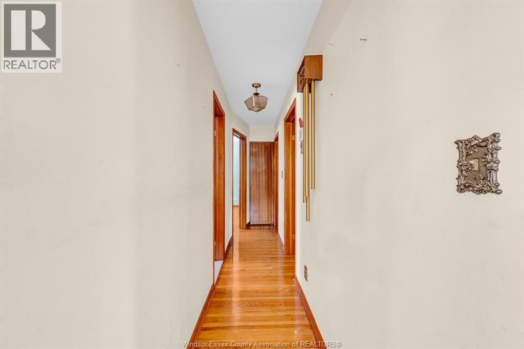 2383 WOODLAWN - 22
