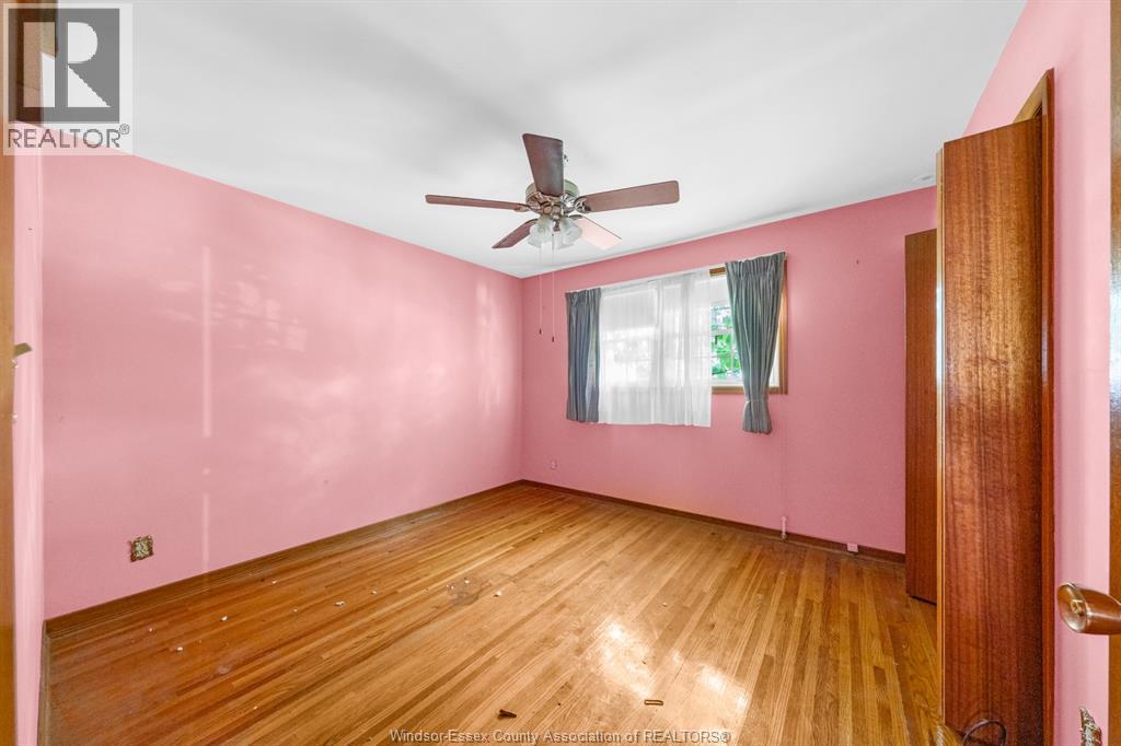 2383 WOODLAWN - 29