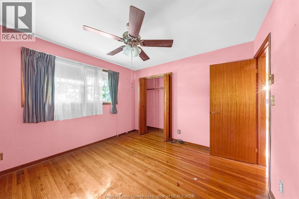 2383 WOODLAWN - 30
