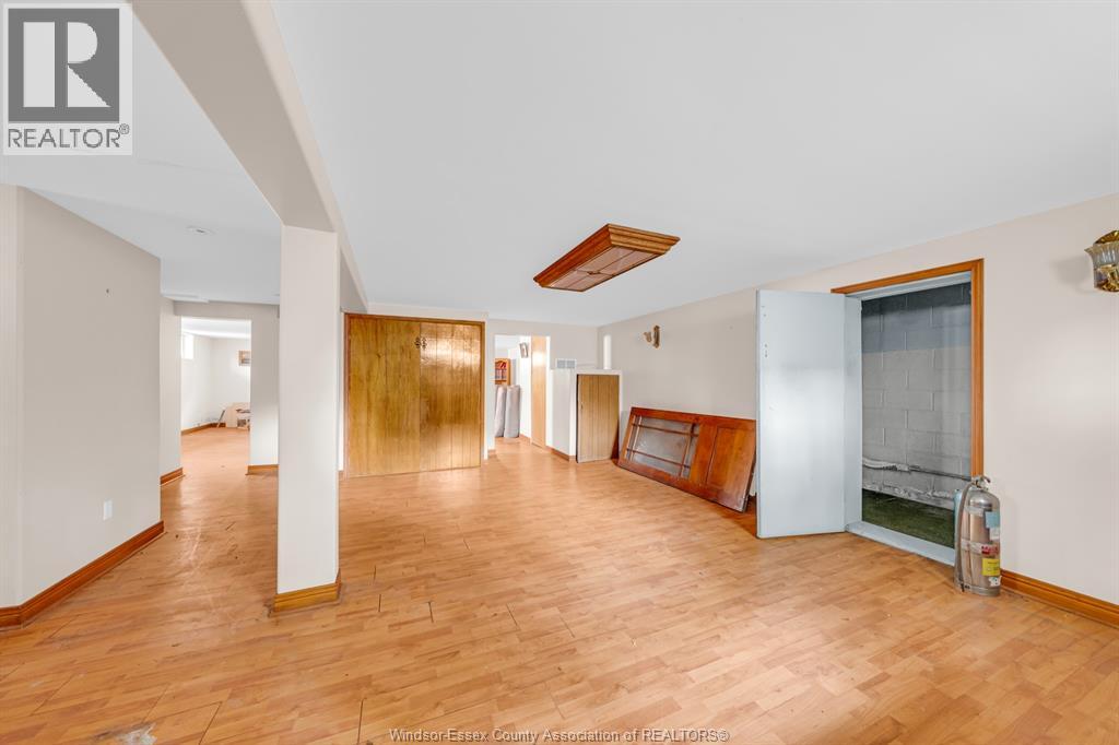 2383 WOODLAWN - 34