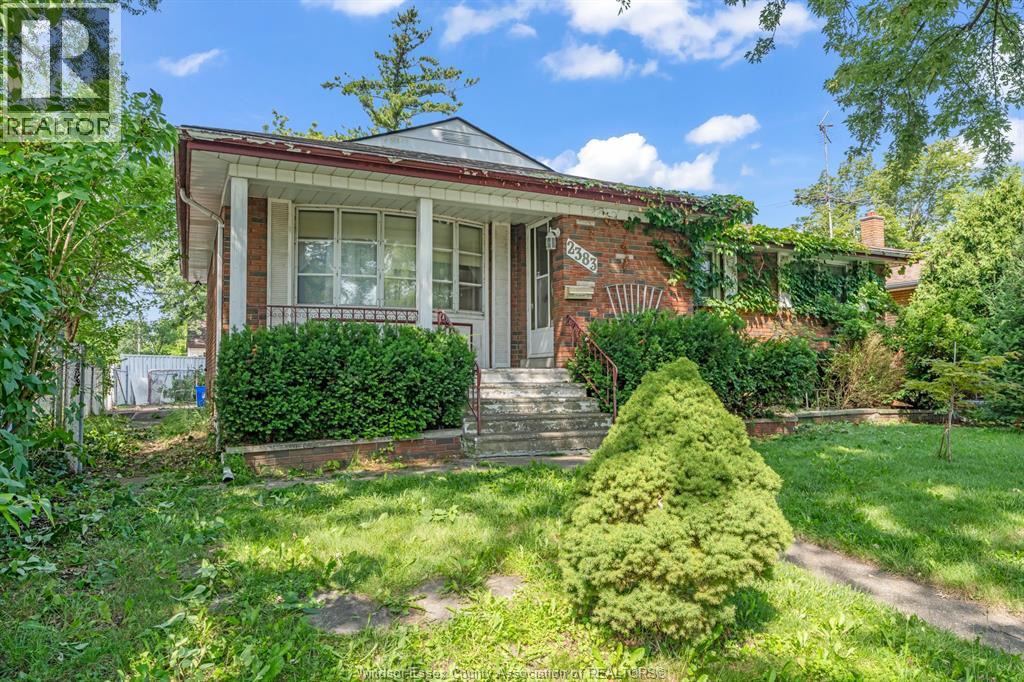 2383 WOODLAWN - 5