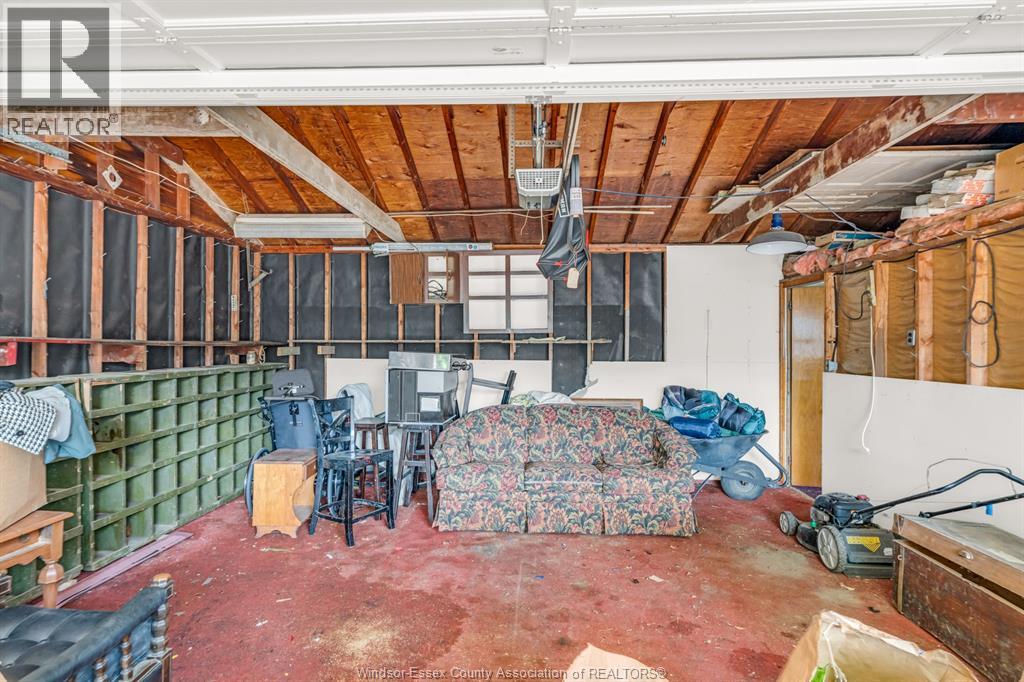 2383 WOODLAWN - 7