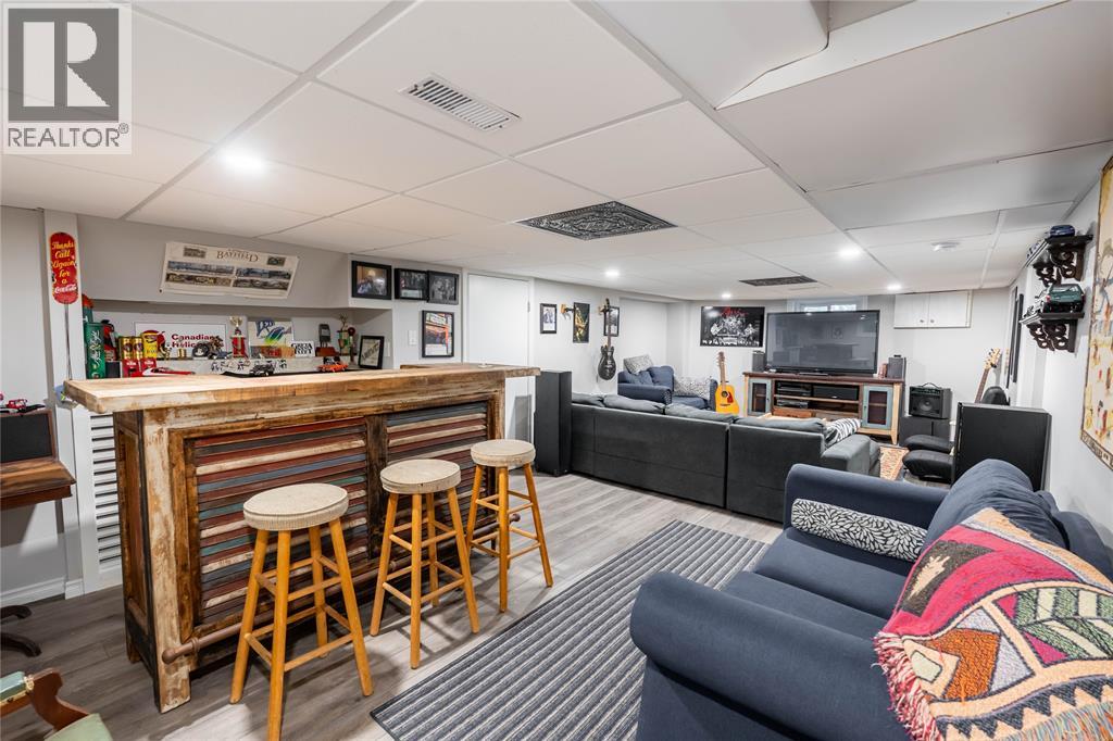 213 VIDAL STREET South - Image 26