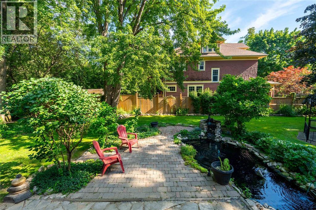 213 VIDAL STREET South - Image 33