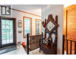 213 Vidal Street South, Sarnia, ON  Photo 17