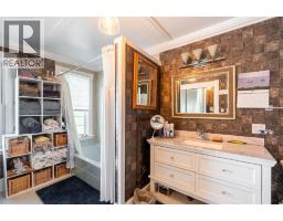 213 Vidal Street South, Sarnia, ON  Photo 25