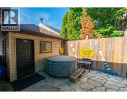 213 Vidal Street South, Sarnia, ON  Photo 43