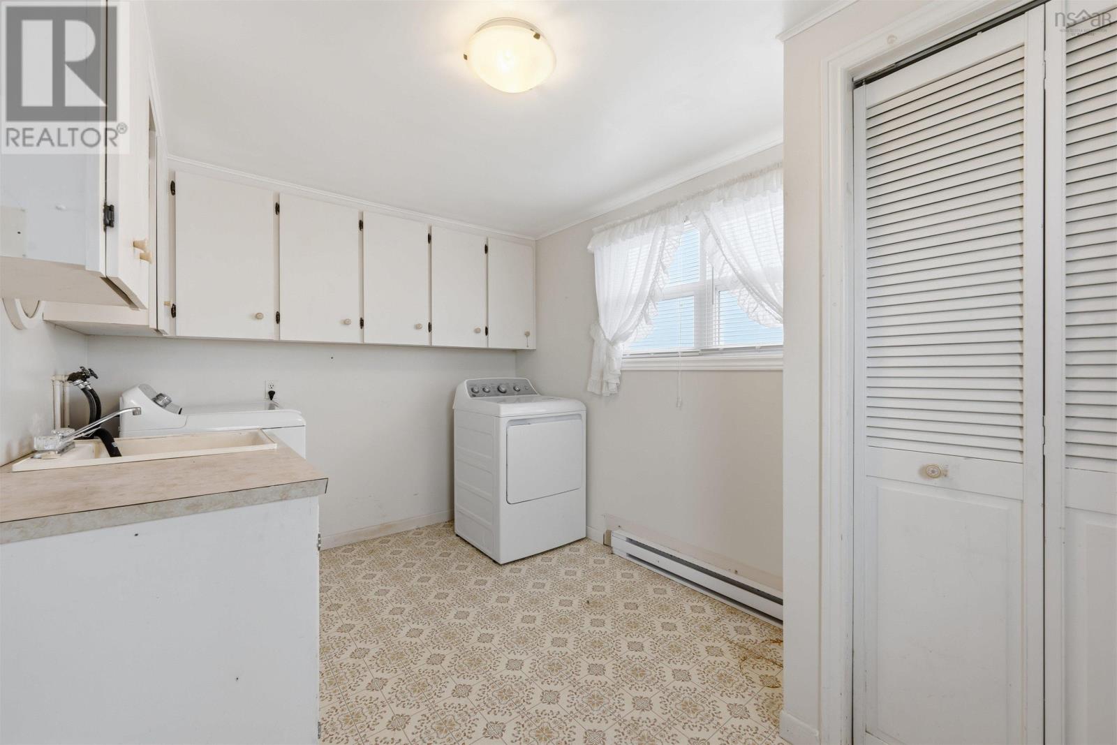547 Little Harbour Road - 18